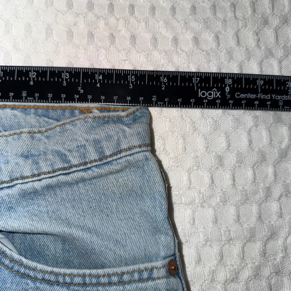 VTG 90s Levis 550 Relaxed Fit Distressed Jeans Mens 34x36 Light Wash Made in USA